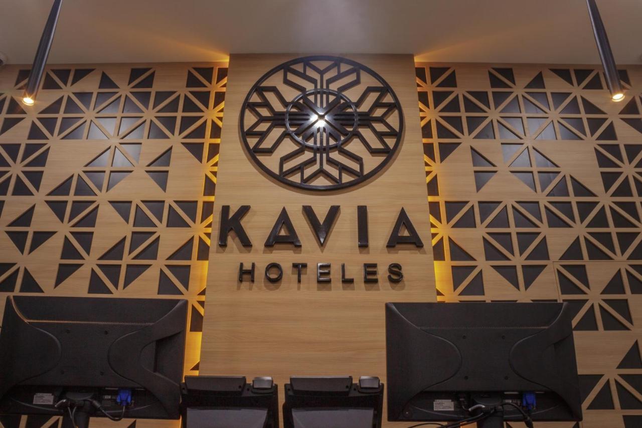 Hotel Kavia Монтеррей Экстерьер фото